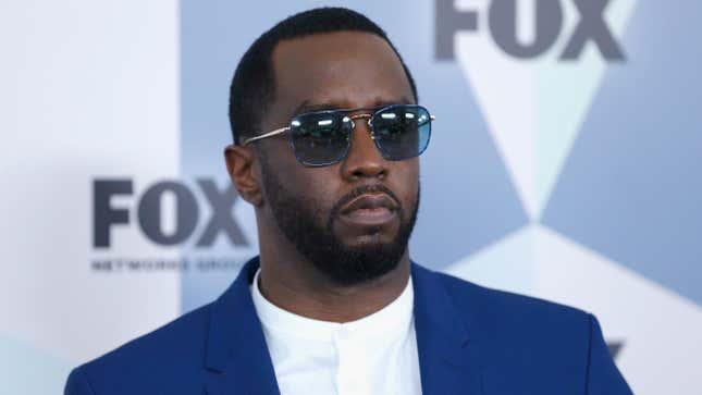 Image for article titled Diddy and R. Kelly Were Accused of Sexual Grooming, and Here&#39;s What It Means
