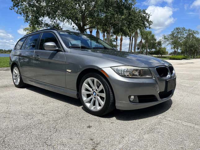 2011 BMW 328i Sportwagon