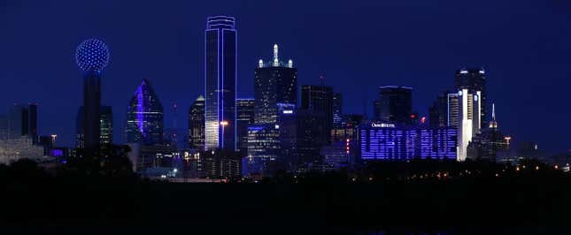 Image for article titled 4 cities leading the way in returning to the office — and that are staying home
