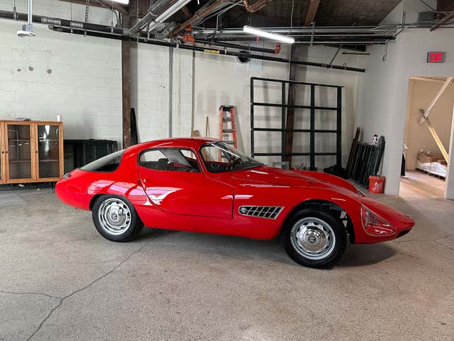 Side view of a red Luigi Colani Abarth-Alfa Romeo