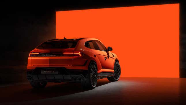 A photo of the rear of the new Lamborghini Urus. 