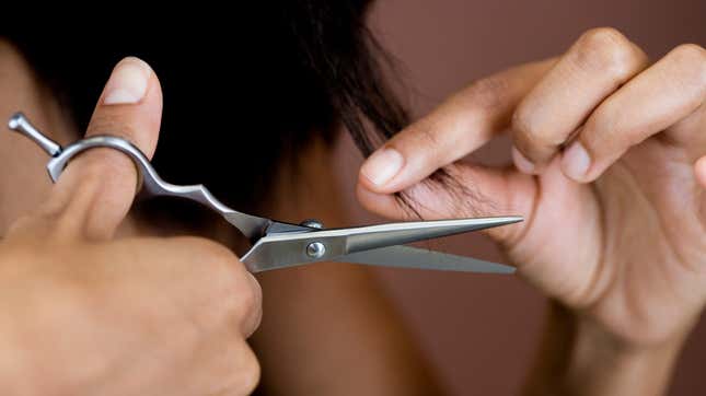 Image for article titled ‘Does Anyone Have Scissors?’ Black NC High School Softball Player Told to Cut Her Hair During Her Team’s Senior Night Game