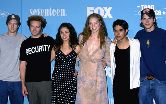 Topher Grace, Danny Masterson, Mila Kunis, Laura Prepon, Wilmer Valderrama, and Ashton Kutcher in 2000