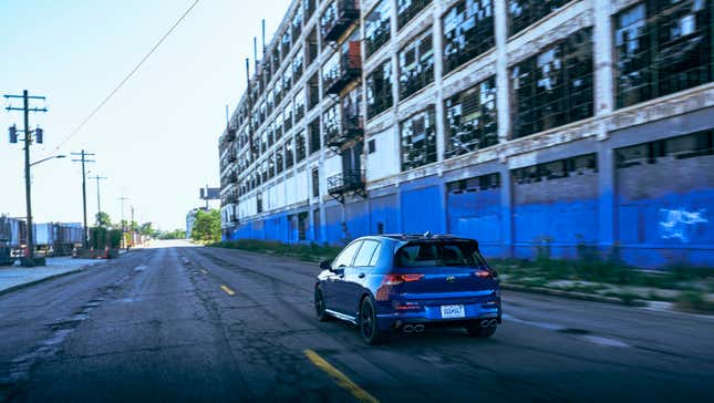 Image for article titled Your 2023 Volkswagen Golf R 20th Anniversary Edition Wallpaper Is Here