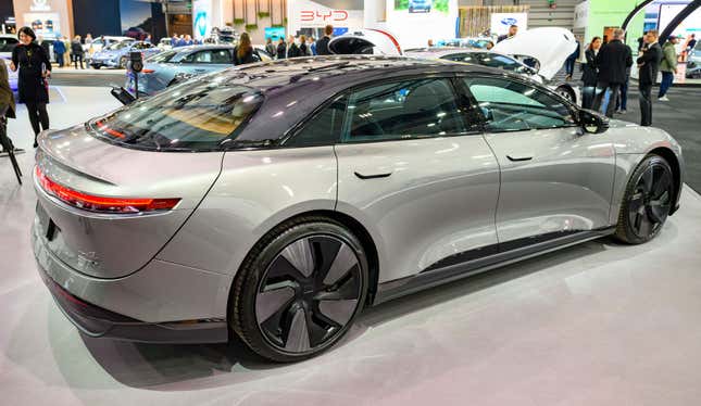 Image for article titled The 10 electric cars with the longest driving ranges