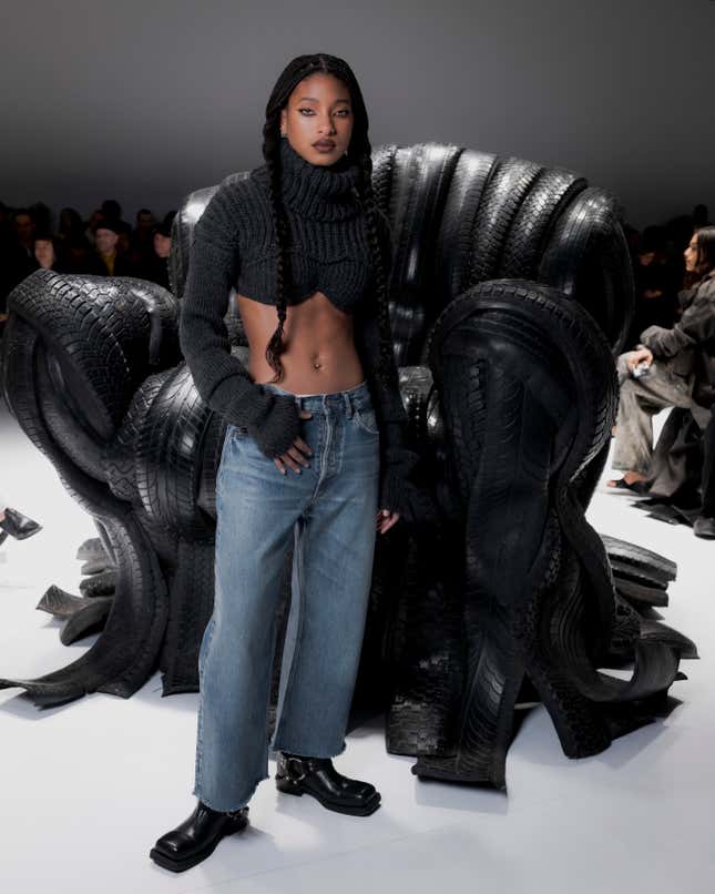 PARIS, FRANCE - FEBRUARY 28: Willow Smith attends the Acne Studios Womenswear Fall/Winter 2024-2025 show as part of Paris Fashion Week on February 28, 2024 in Paris, France. 
