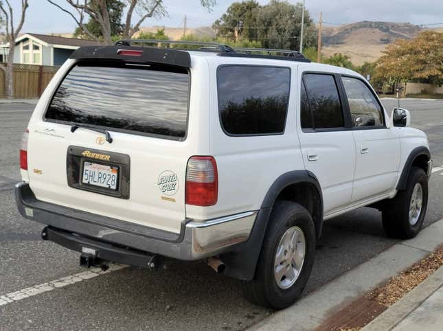 Image for article titled At $8,500, Could This 1997 Toyota 4Runner SR5 Run Away With Your Money?