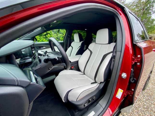 A photo of the white leather front seats in the ZDX