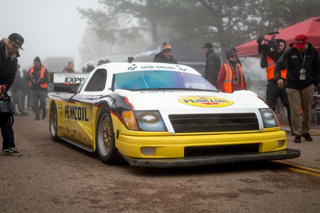 Image for article titled Views From the 2022 Pikes Peak International Hill Climb