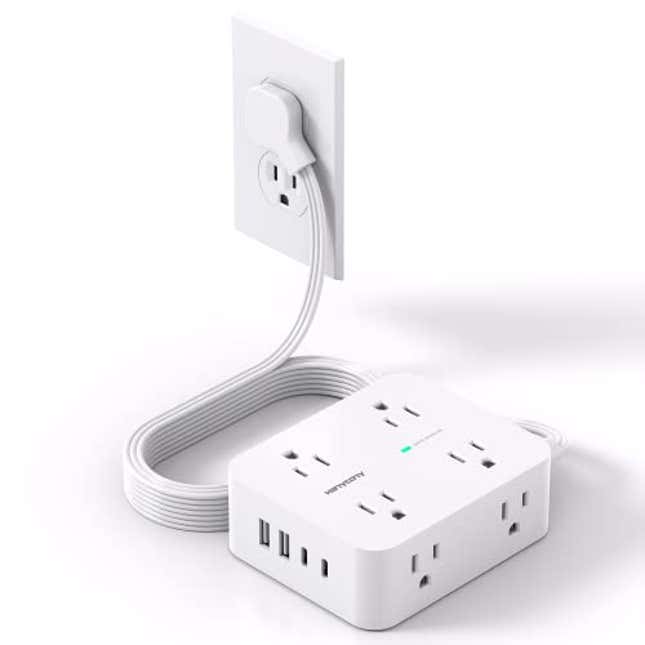 Image for article titled Surge Protector Power Strip, Now 29% Off