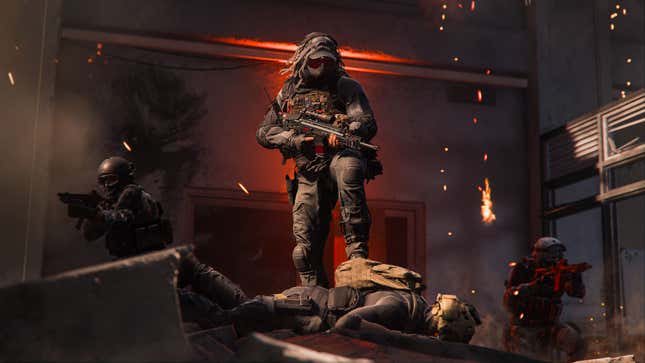 Leaked 'Warzone 2.0' release date could fix COD's biggest problem