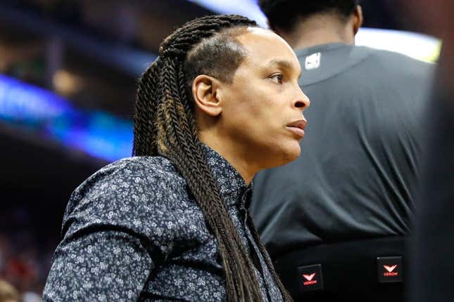 Jan 4, 2020; Sacramento, California, USA; New Orleans Pelicans two-way player development coach Teresa Weatherspoon stands in front of the bench during the second quarter against the Sacramento Kings at Golden 1 Center.