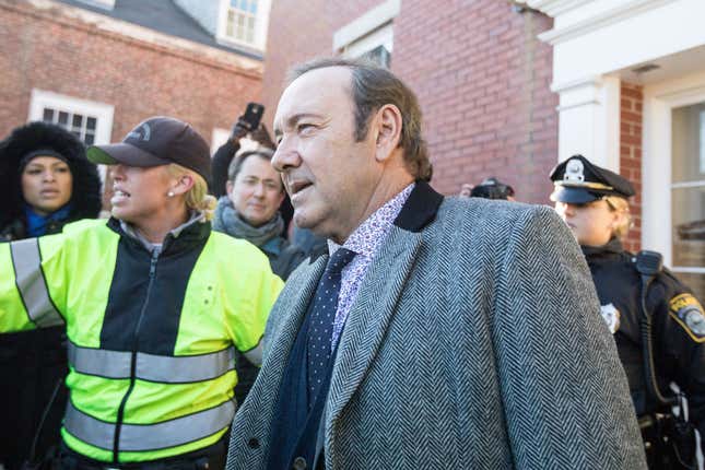 Image for article titled Judge Rules Kevin Spacey Accuser Has to Identify Himself Because He Talked About Alleged Abuse