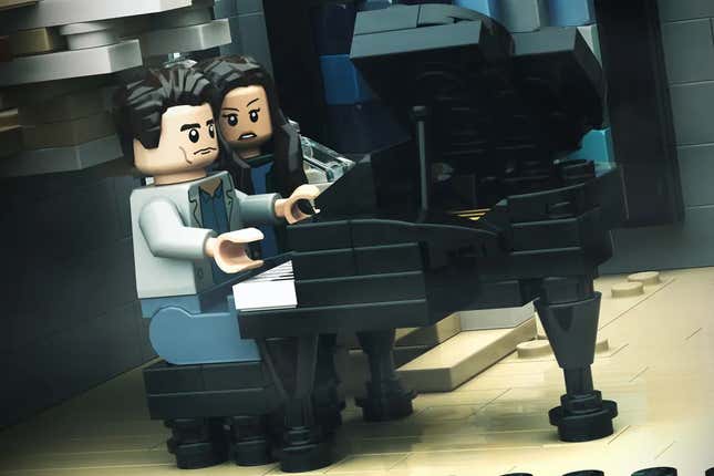 Image for article titled Lego Is Officially Making a Twilight Set