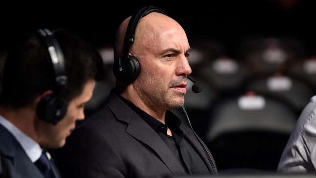 Image for article titled Spotify’s ‘Solution’ to Joe Rogan’s Misinformation Actually Sucks