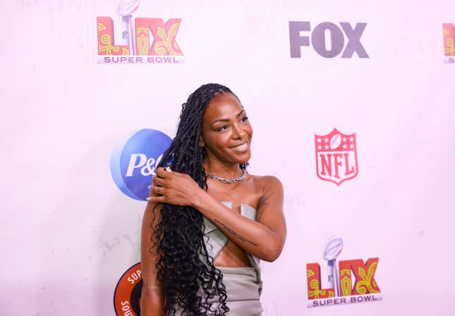 Dawn Richard arrives at Super Bowl Soulful Celebration at Mahalia Jackson Theater on February 05, 2025 in New Orleans, Louisiana.
