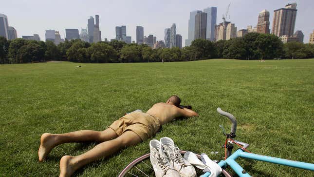 Areas in the U.S. Northeast, like New York City, will experience the country’s first heat wave of 2022 this weekend.