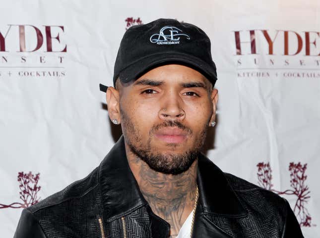 Chris Brown attends ‘The Lost Warhols’ Collection exhibit at HYDE Sunset: Kitchen + Cocktails on November 4, 2015 in West Hollywood, California.