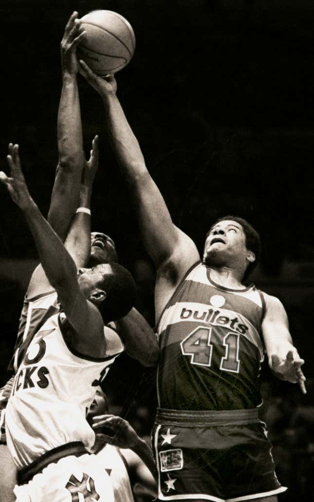 Elvin Hayes and Wes Unseld