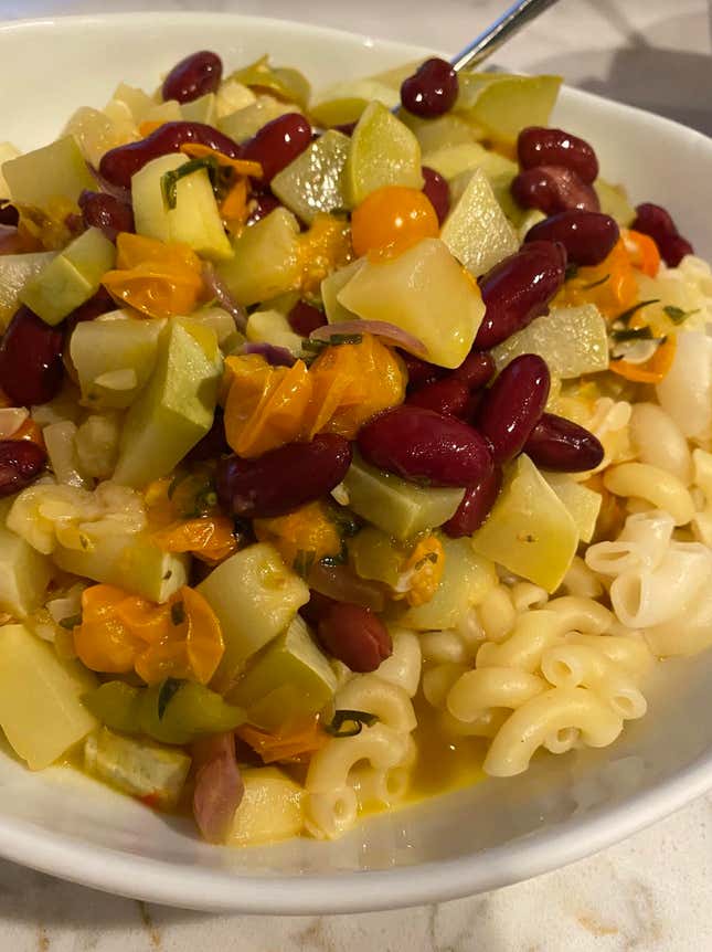 Image for article titled Please Don’t Make These 7 Nasty ChatGPT-Generated Vegan Recipes