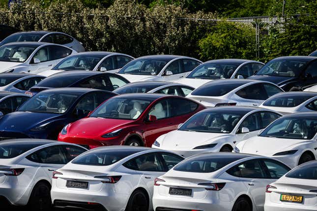 Tesla’s electric vehicle sales in China in April sank 18% year-over-year, according to preliminary data released by the China Passenger Car Association.