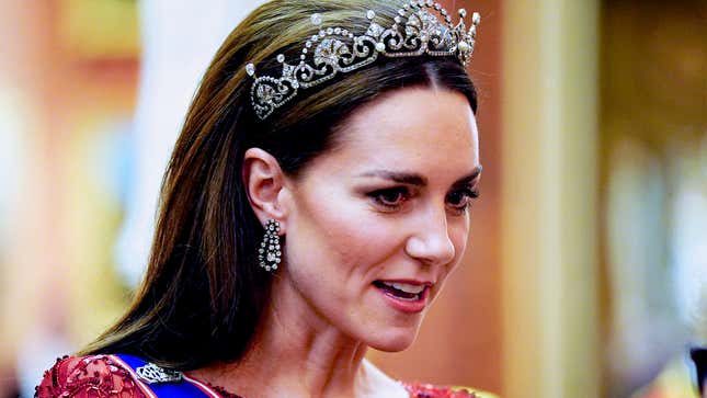 Image for article titled Timeline Of Kate Middleton’s Disappearance
