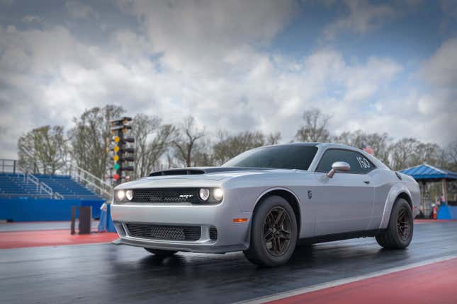 Image for article titled Check Out the 2023 Dodge Challenger SRT Demon 170 From Every Angle