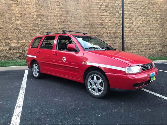 Image for article titled Mercedes-Benz 350 SLK, Volkswagen Polo SDI, Imperial Crown: The Dopest Vehicles I Found For Sale Online