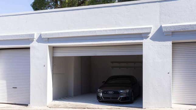 A photo from the listing for the sold single-car garage