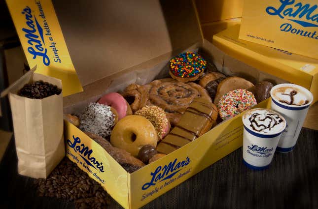 Image for article titled It&#39;s National Donut Day. Here are 5 places to score donut deals