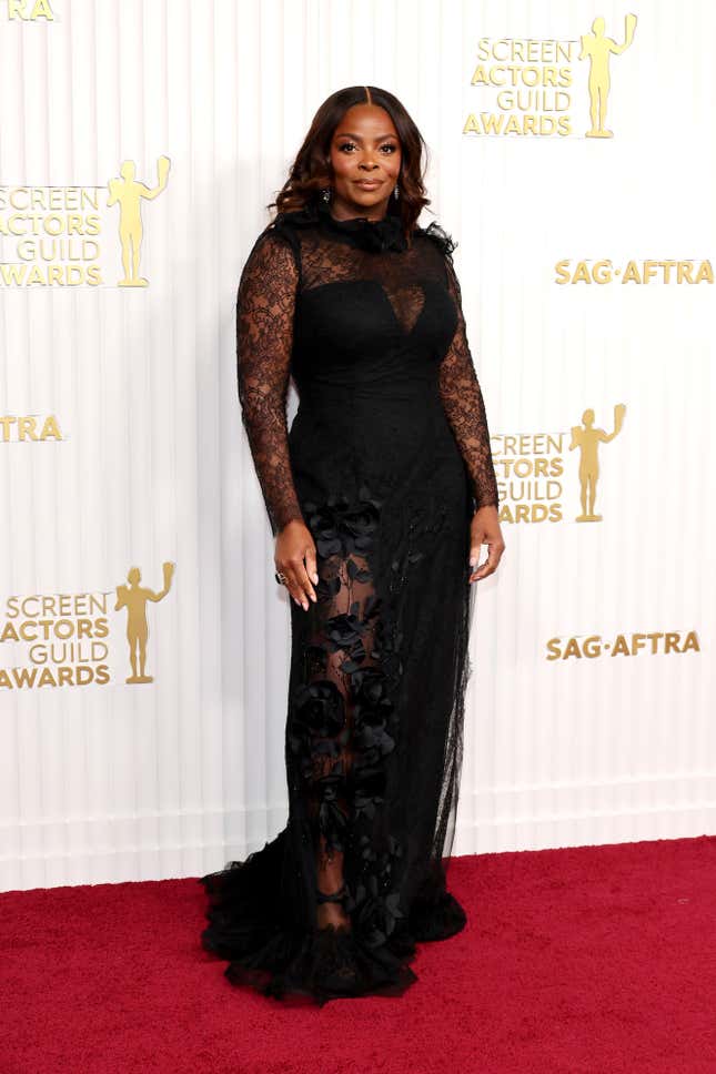 Image for article titled Black Stars Who Shut Down the 2023 SAG Awards Red Carpet