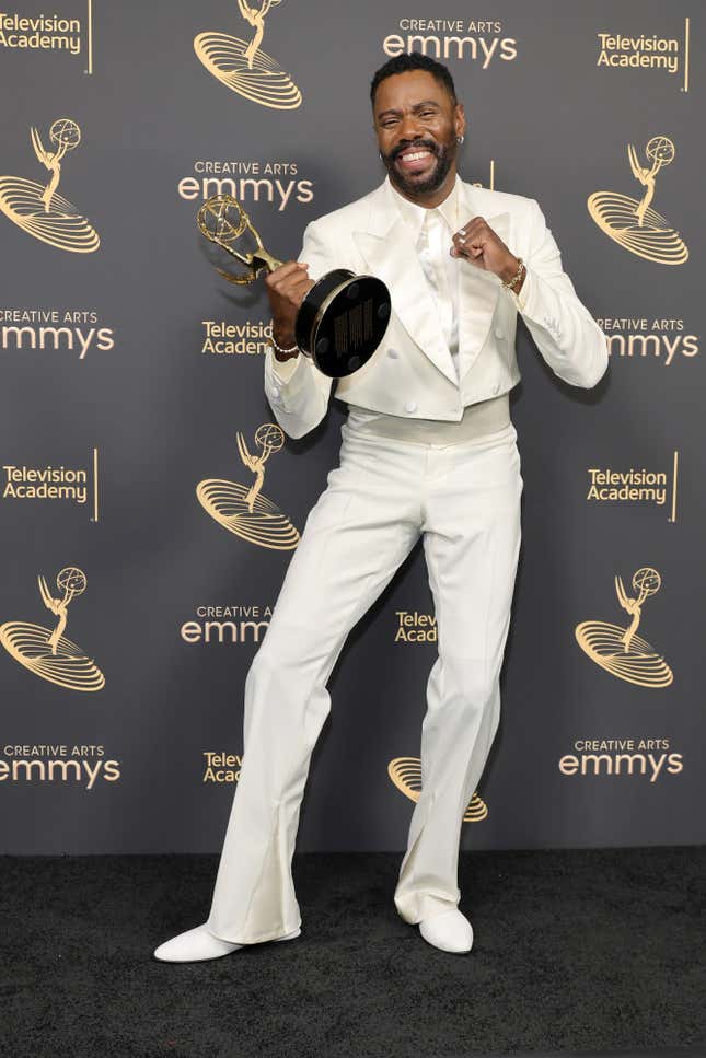 LOS ANGELES, KALIFORNIEN - 4. SEPTEMBER: Colman Domingo, Gewinner des Preises als herausragender Gastschauspieler in einer Dramaserie für „Euphoria“, nimmt am 4. September 2022 im Microsoft Theater in Los Angeles, Kalifornien an den Creative Arts Emmys 2022 teil.