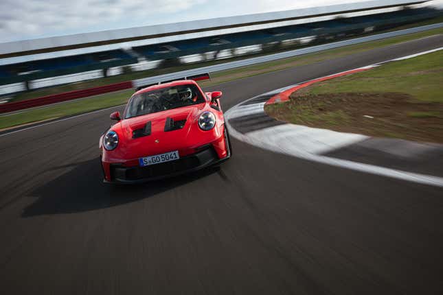 Image for article titled Every Ridiculous High-Tech Feature on the 2023 Porsche 911 GT3 RS