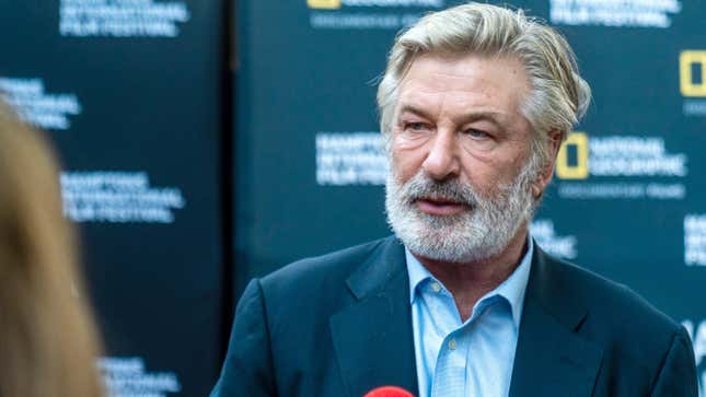 Image for article titled Alec Baldwin Says He 'Didn't Pull the Trigger' Of the Gun That Killed Halyna Hutchins