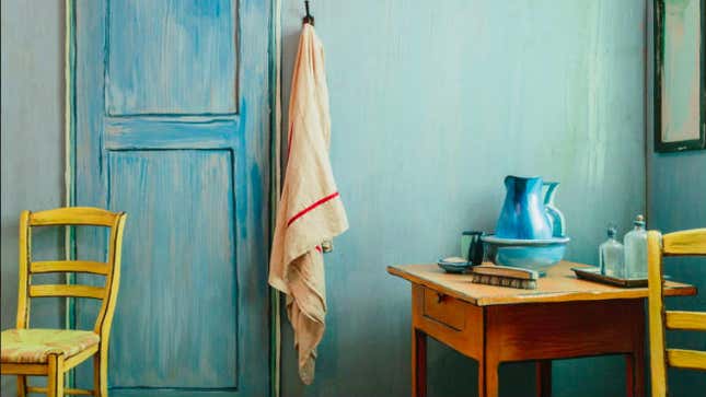 A detail from the room.