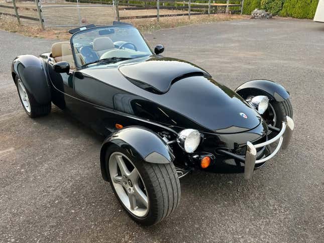 Image for article titled At $39,500, Is This 1998 Panoz AIV Roadster A Fair Weather Friend?