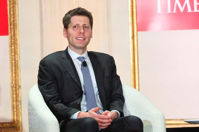 Image for article titled Sam Altman on the best way to take notes