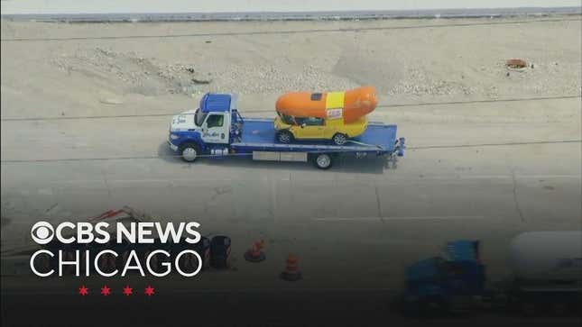 Image for article titled Oscar Meyer Wienermobile Rolls Over On Freeway, Police Grill Drivers Involve