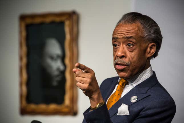 Reverend Al Sharpton spricht auf einer Pressekonferenz im Büro des National Action Network, New York, New York, 8. April 2014. Sharpton sprach über Vorwürfe, er habe mit dem FBI als Informant über Mafia-Aktivitäten zusammengearbeitet.