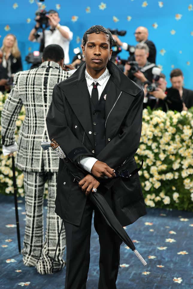 Image for article titled Live 2025 Met Gala: Black Stars&#39; Red Carpet Looks
