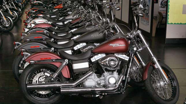 Image for article titled Thieves Keep Stealing Motorcycles From Harley-Davidson Dealerships