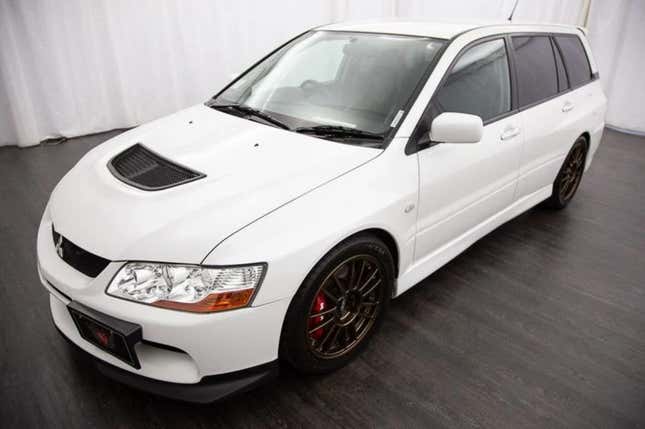 Image for article titled Mitsubishi Lancer Evolution IX Wagon, Saab 9-5 Aero Turbo 6 XWD, Panoz AIV Roadster: The Dopest Cars I Found For Sale Online