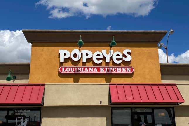 Driver Crashes Suv Into Popeyes Over Missing Biscuits