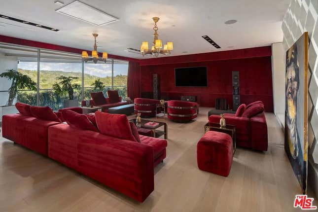 Image for article titled Take a Look Inside L.A. Reid&#39;s Unbelievable Mansion on the Market... Again