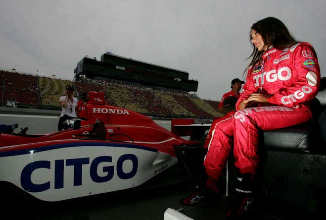 Milka Duno during IndyCar practice, 2007