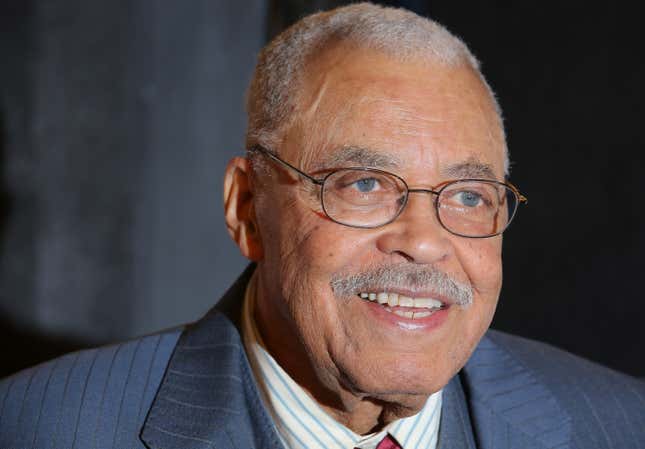 Image for article titled James Earl Jones Returns as the Voice of Darth Vader in Obi-Wan Kenobi