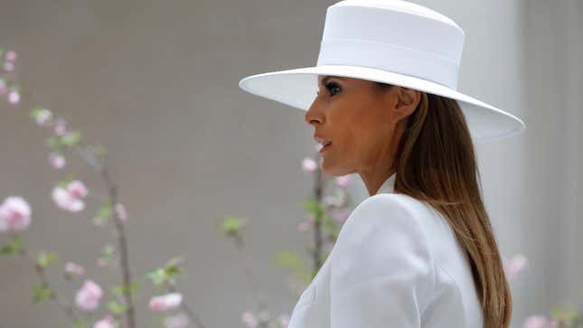WASHINGTON, DC - April 24: First Lady Melania Trump tours the National Gallery of Art on April 24, 2018 in Washington, DC. President Donald Trump is hosting French President Emmanuel Macron for the first state visit of his presidency.