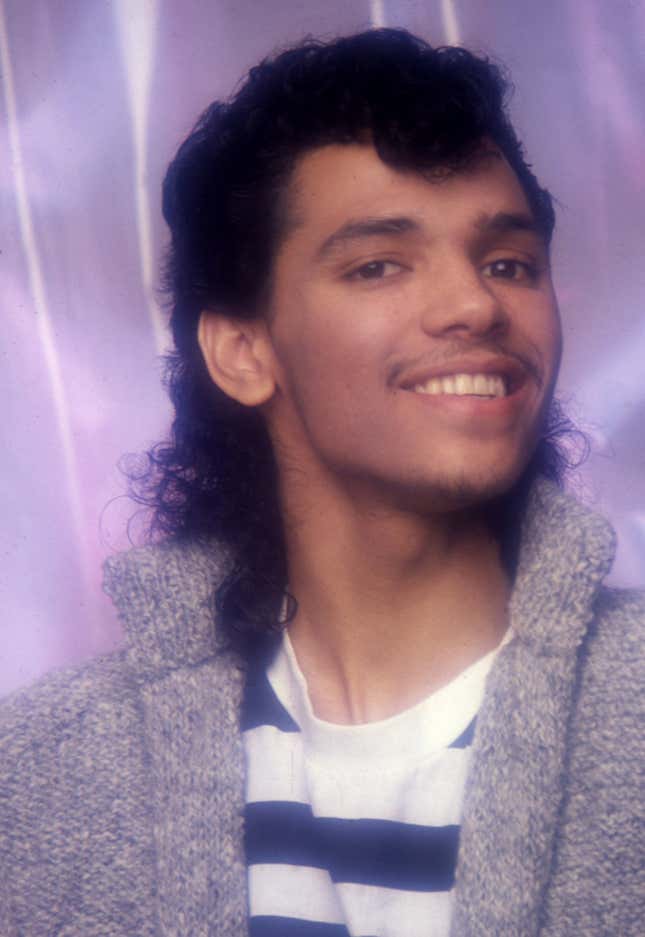 LOS ANGELES - 31. JANUAR: Sänger El DeBarge posiert am 31. Januar 1984 in Los Angeles, Kalifornien für eine Porträtsitzung. (Foto von Michael Ochs Archives/Getty Images)