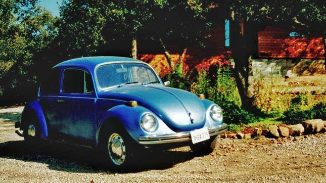 A blue 1973 Volkswagen Super Beetle