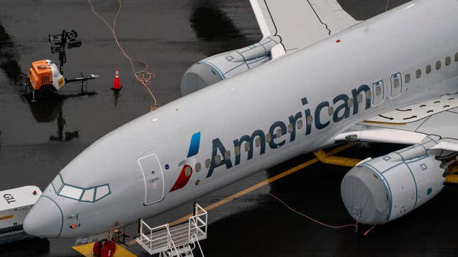 Image for article titled Disabled Traveler Stranded at Airport Because Airline Forgot to Put the Wheelchair on the Plane